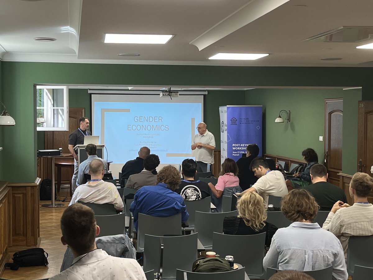 econ_pluralism's tweet image. 🎉 Start of day 2!
👉 "Gender economics": a seminar by Guillaume Vallet