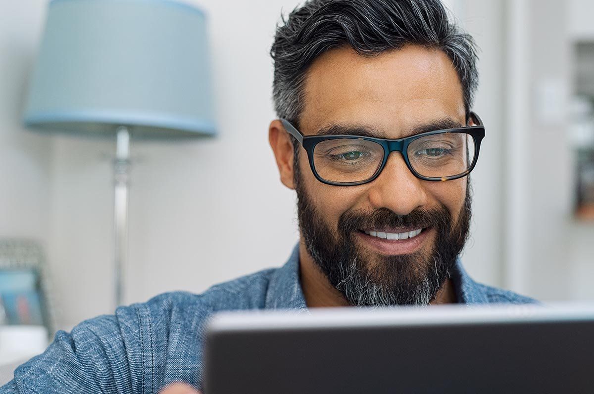 OrangeCyberFR's tweet image. 🚨 « Vous êtes retenu pour le poste ! »
Mais derrière cette bonne nouvelle… une arnaque bien ficelée.
🕵️♂️ Faux RH, fausse promesse d’embauche, vraies données volées.
🔐 Protégez-vous avant qu’il ne soit trop tard 👉 ow.ly/9vmU50WgP21
#SaferDigitalSociety