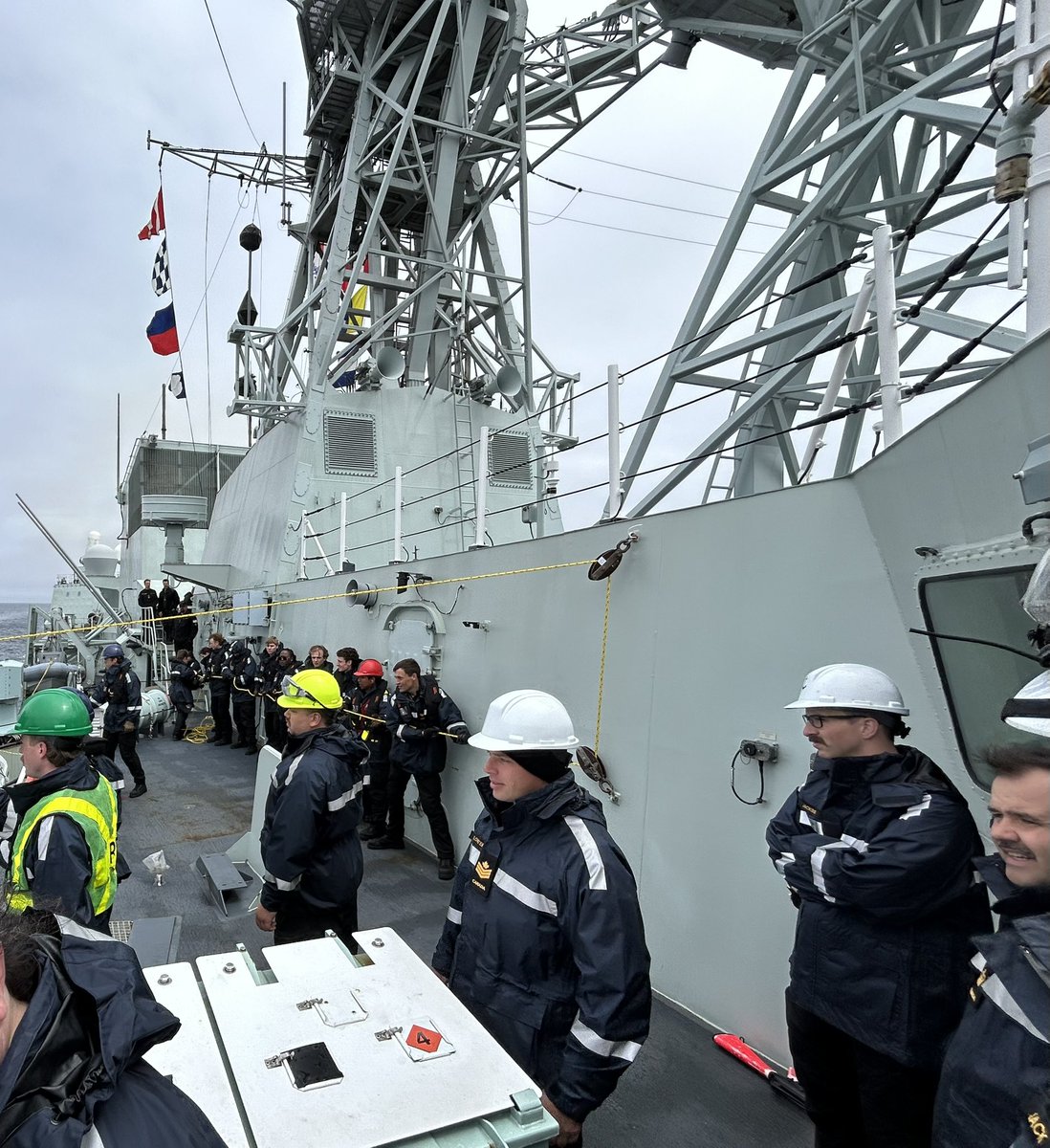 RCNintheUSN's tweet photo. Sailors doing sailor things….today, REG did a light line transfer of a critical spare part to ARM BENITO JUAREZ, who then flew it to VAN - all while hunting a submarine in reduced visibility. Result - the hunt continued, we enhanced interoperability, and VAN’s CIWS was fixed! https://t.co/beN5uXIQ6z