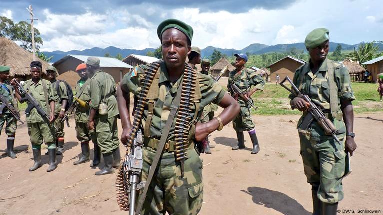 #GL_RDC_RWANDA_ONU:

Dans les accords bilatéraux conclus aux États-Unis entre Kinshasa et Kigali, un point crucial a été clairement affirmé :

"La fin irréversible et vérifiable du soutien de l’État aux FDLR et aux groupes armés associés, ainsi que l’interdiction totale de tout