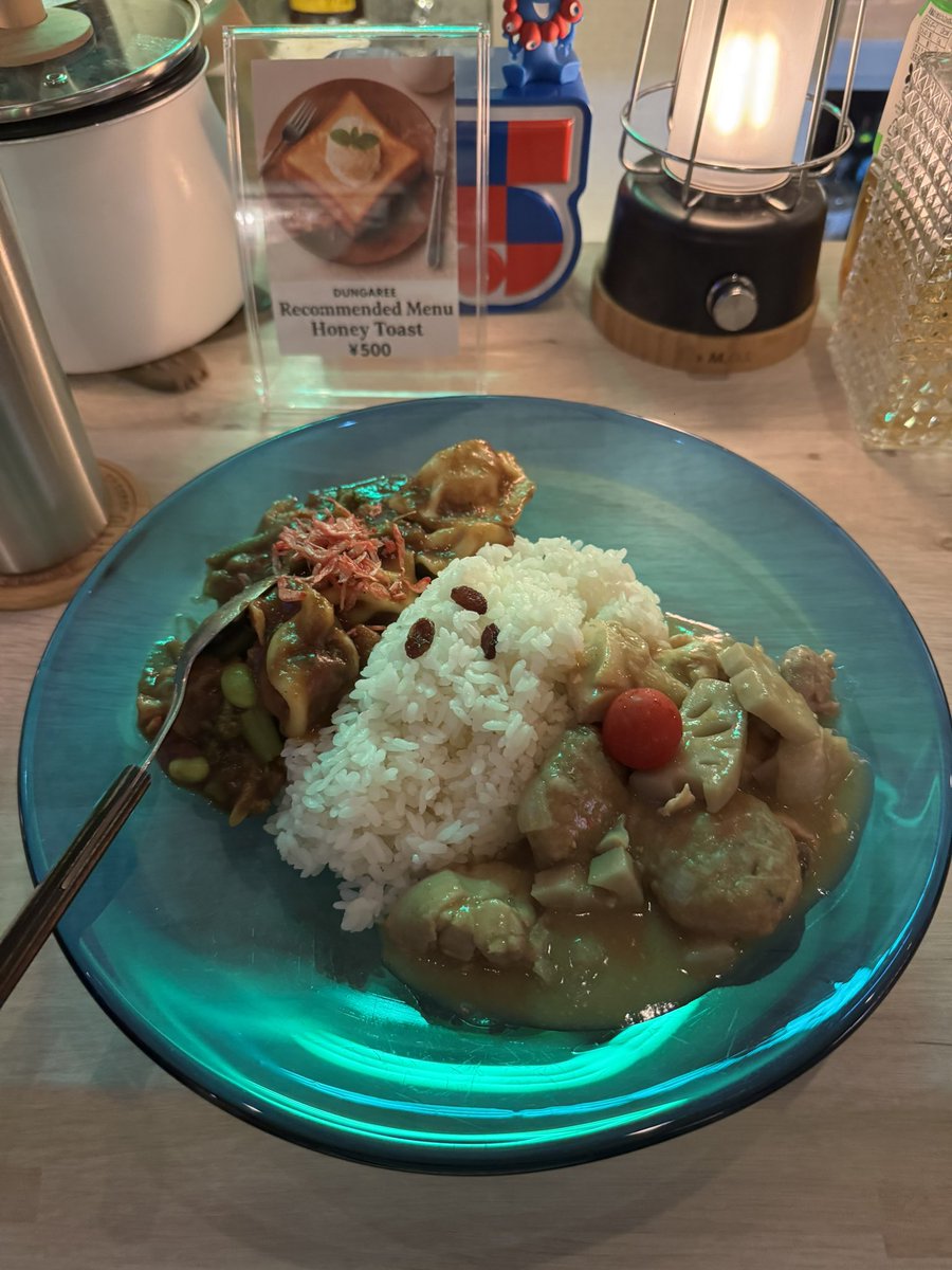 昨日のハイライト😚

柚子胡椒のカレー美味かった😆😆

まさむーさんらしいなぁって、思ってしまった😚😚