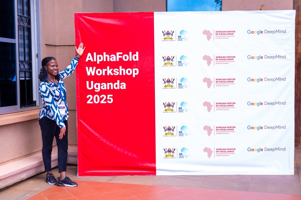 ms_nabukeera's tweet photo. At the #AlphaFoldWorkshopUG2025 hosted by @AceUganda @IDIMakerere, I presented how I am integrating AlphaFold to validate and predict 3D structures of TCR-pMHC complexes for breast cancer vaccine and immunotherapy design🧬.
Many thanks to @GoogleDeepMind 
@AceUganda https://t.co/JO3dOqCV8D