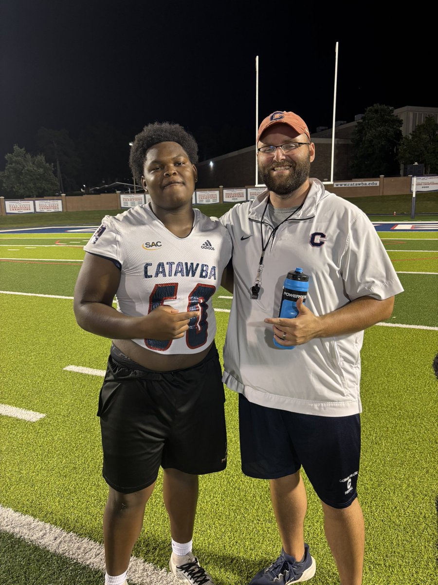 Malik Willimas Jr (@malikk_71) on Twitter photo Had a great day <a href="/CatawbaFootball/">Catawba Football</a> camp and want to thank <a href="/Coach_BCollins/">Brian Collins</a> for some great competitive work!!
<a href="/Bury_HornetsFB/">Salisbury Hornets Football</a> <a href="/ClaytonTrivett/">Coach Trivett</a> Had a great day <a href="/CatawbaFootball/">Catawba Football</a> camp and want to thank <a href="/Coach_BCollins/">Brian Collins</a> for some great competitive work!!
<a href="/Bury_HornetsFB/">Salisbury Hornets Football</a> <a href="/ClaytonTrivett/">Coach Trivett</a>