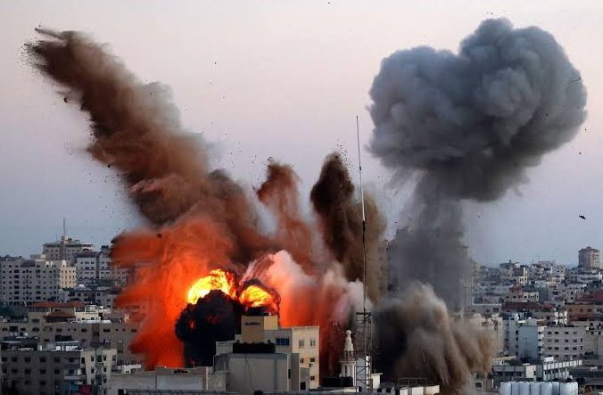 पिछले 24 घंटों में  इजराइली आतंकी हमले में 99 फिलिस्तीनी शहीद हो गए और कई ज़ख़्मी है  ,,