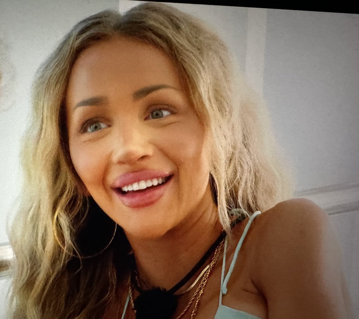BOTCHED from every angle 🤢#LoveIslandUSA