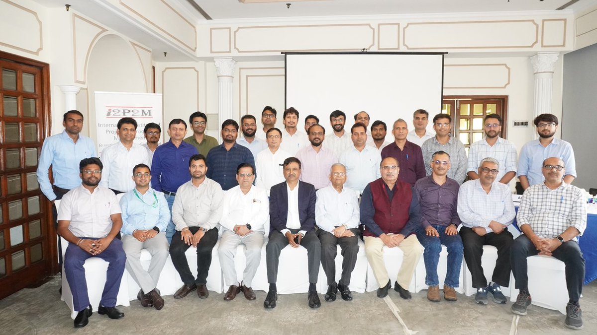 HURL_INDIA's tweet image. Team HURL shines bright!

Clinching 3rd place in a national simulation at the Project Risk Management Workshop (New Delhi), our teams from Sindri, Barauni &amp;amp; Gorakhpur proved what sharp strategy &amp;amp; seamless coordination can achieve.

#TeamHURL #HURLForBharat #RiskManagement