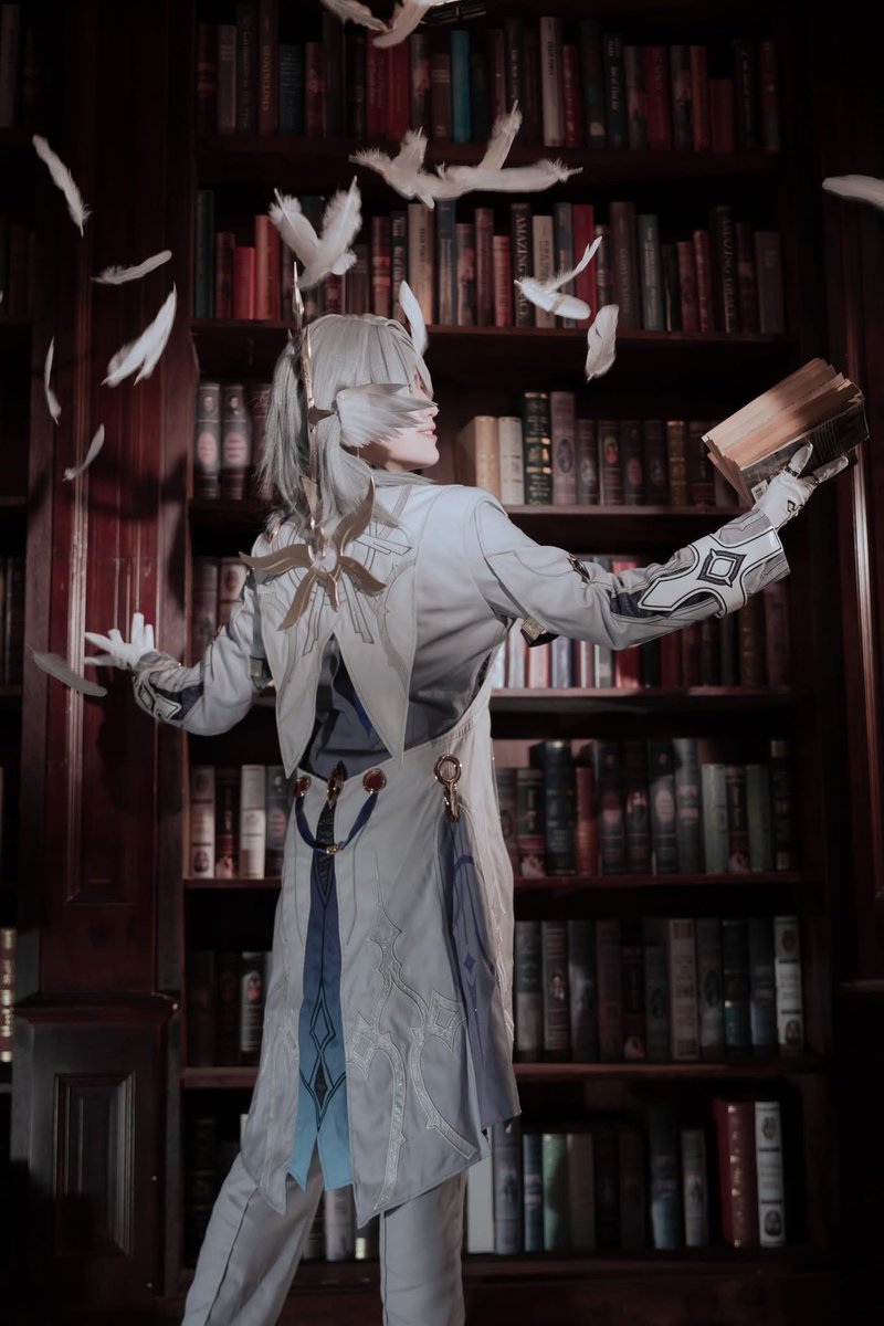 🪽🪽🪽
太一之夢轟然倒塌時
-
📷<a href="/judy_9d/">Judy9D</a> 
Assist 珞
#SundayHSR #cosplay