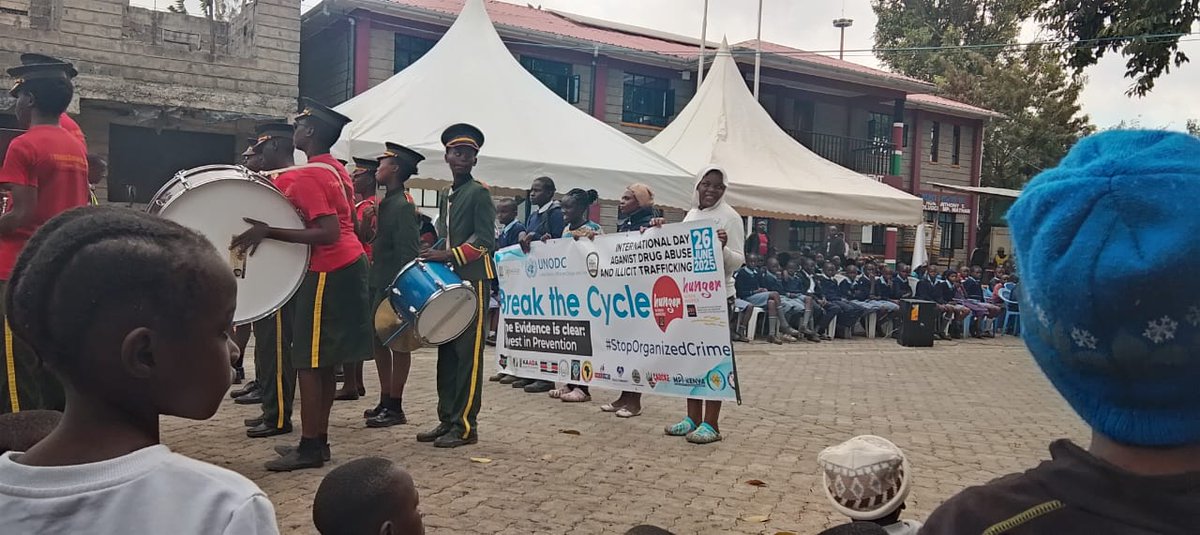 mpi_kenya's tweet image. We marked #IDADA2025 in Mathare!
From students to security agencies, gov’t &amp;amp; community we stood united to say NO to drugs and YES to prevention.

Grateful to all who showed up.
Next: #InternationalDayOfPeace 21st Sept!
Let’s do it again. ✊🕊️
#InvestInPrevention #SayNoToDrugs