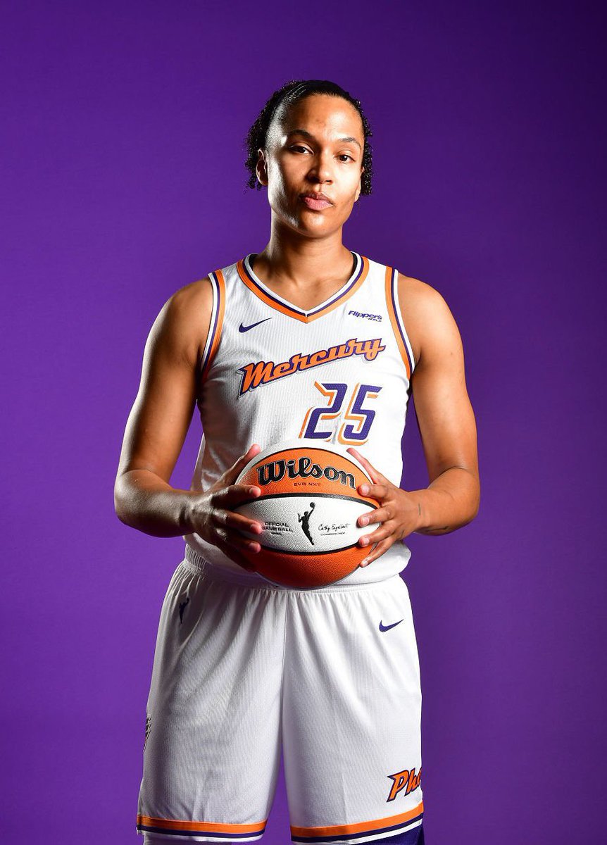Alyssa Thomas vs New York:

17 PTS
15 AST
9 RBS
7-11 FG
3-3 FT

Phoenix wins, 106-91! 🏜️✨