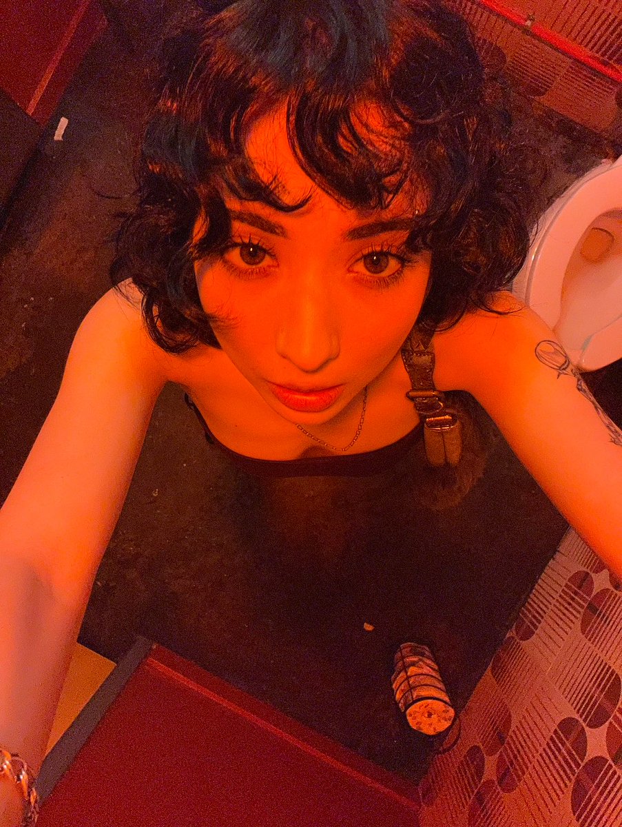 🩰🐾🧘🏻‍♀️ (@nymphlick) on Twitter photo 