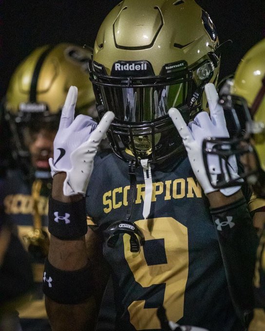 Landon Fontenot (@landonfontenot_) on Twitter photo #AGTG After a great conversation with <a href="/JamesHooten04/">James Hooten</a> I am blessed to receive my 5th offer from Salt River College!
<a href="/SaltRiverFB/">Salt River Scorpions JUCO Football</a> <a href="/justinallen_13/">Justin Allen</a> <a href="/Ace03MikeG/">MikeGreenAce03</a> <a href="/coachsis/">Trey Sissom</a> <a href="/_CoachSkipper_/">Johnkil Skipper M.S.</a> <a href="/TravisTiger_FB/">Travis Tiger Football</a> <a href="/TFloss32/">Todd Glawson</a> #AGTG After a great conversation with <a href="/JamesHooten04/">James Hooten</a> I am blessed to receive my 5th offer from Salt River College!
<a href="/SaltRiverFB/">Salt River Scorpions JUCO Football</a> <a href="/justinallen_13/">Justin Allen</a> <a href="/Ace03MikeG/">MikeGreenAce03</a> <a href="/coachsis/">Trey Sissom</a> <a href="/_CoachSkipper_/">Johnkil Skipper M.S.</a> <a href="/TravisTiger_FB/">Travis Tiger Football</a> <a href="/TFloss32/">Todd Glawson</a>
