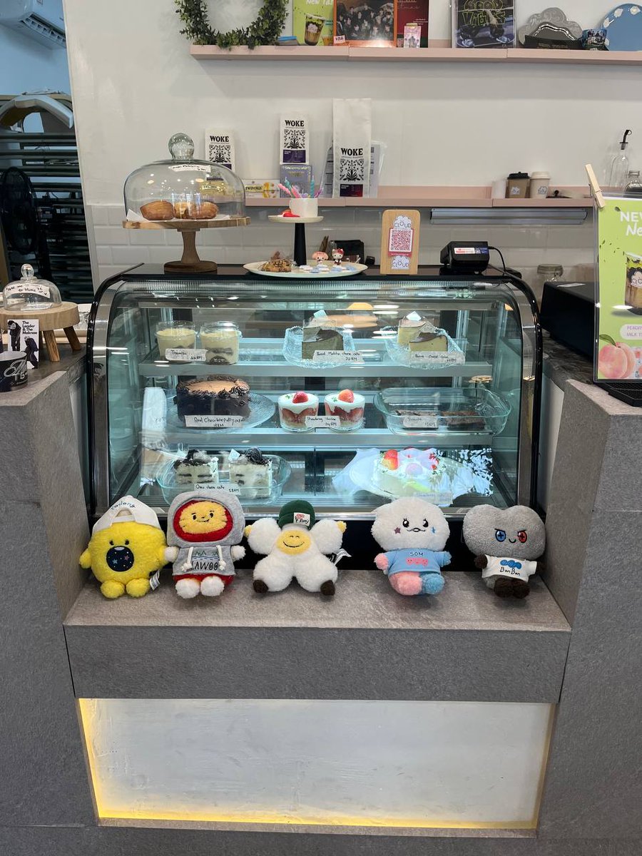 T5_trsrMY's tweet image. ⋆˚࿔ 𝐓𝟓 𝐀𝐍𝐍𝐈𝐕𝐄𝐑𝐒𝐀𝐑𝐘 𝐄𝐕𝐄𝐍𝐓 ⋆˚࿔
Happening right now!
You are invited to celebrate T5 2nd Anniversary with us.
Come celebrate the bond we share 💕

Don&apos;t forget to tag us and use the hashtag
#T5MoveToYourHeart

#T5 #JIHOON #JUNKYU #YOONJAEHYUK #DOYOUNG #SOJUNGHWAN