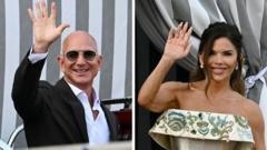 TOPXNews's tweet image. 📸✨ Just in: Jeff Bezos and Lauren Sanchez tied the knot in a breathtaking ceremony in Venice! The celebrations will continue for three days, culminating in a grand party on Saturday. 🎉💍 Stay tuned for more updates on this star-studded event! #JeffBezos #LaurenSanchez #Weddi…