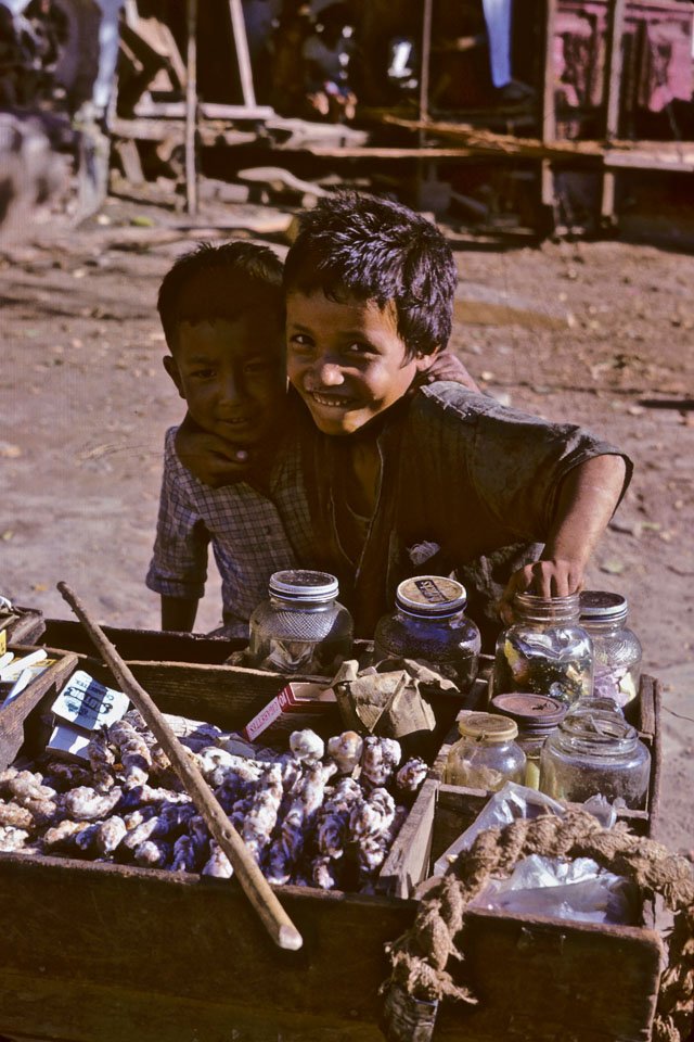 Archive Nepal (@archiveofnepal) on Twitter photo 1967 Nepalganj, Banke. Child vendors selling candy on street side.
📸 John Greer
Image Courtesy: Nepal Peace Corp Photos via <a href="/archiveofnepal/">Archive Nepal</a>
Explore: archivenepal.org/nepalpeacecorp
#archives #history #archivenepal #nepalihistory #digitization #nepalpeacecorps #peacecorpsnepal 1967 Nepalganj, Banke. Child vendors selling candy on street side.
📸 John Greer
Image Courtesy: Nepal Peace Corp Photos via <a href="/archiveofnepal/">Archive Nepal</a>
Explore: archivenepal.org/nepalpeacecorp
#archives #history #archivenepal #nepalihistory #digitization #nepalpeacecorps #peacecorpsnepal