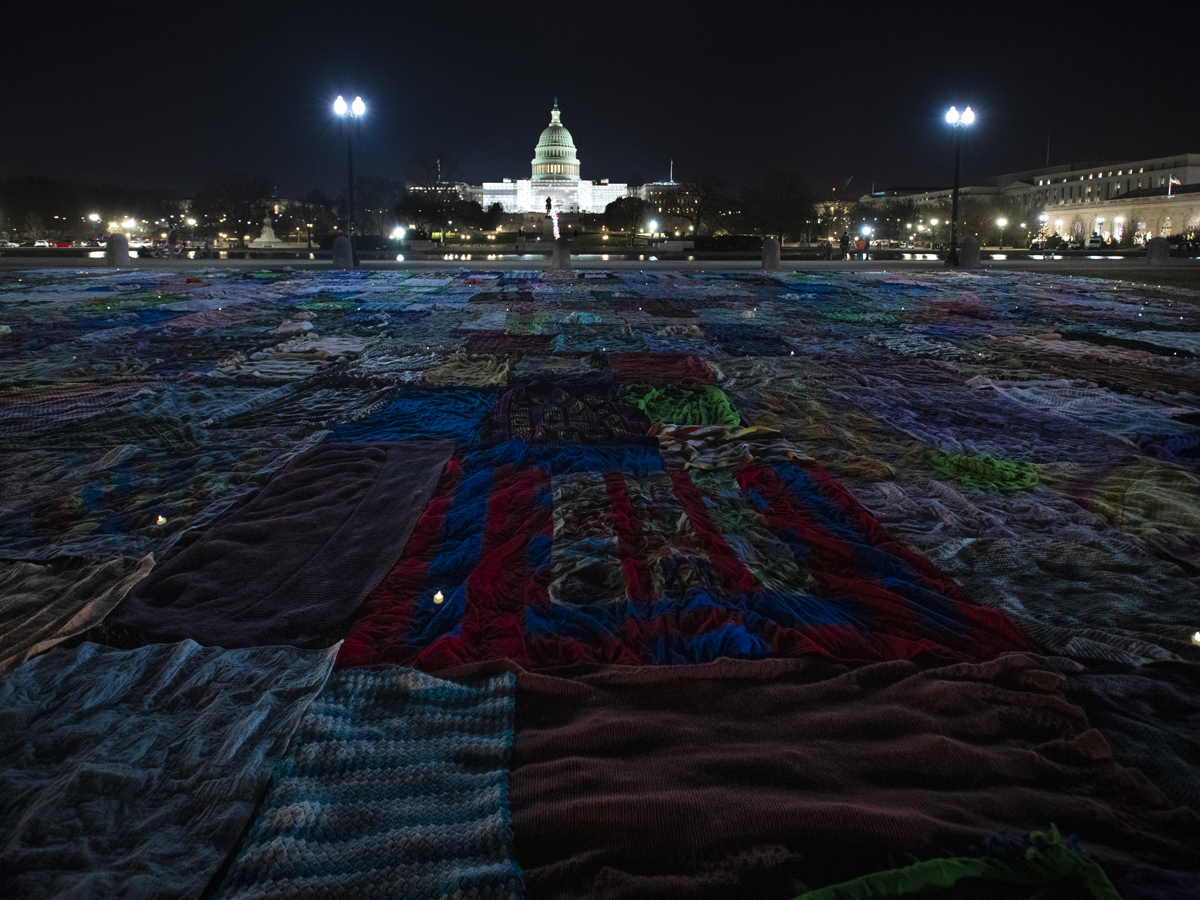 MemorialBlanket (@memorialblanket) on Twitter photo Homeless Memorial Blanket Project & Colorado Coalition for the Homeless (<a href="/COCoalition/">Colorado Coalition for the Homeless (CCH)</a>) are partnering for a display of handmade blankets for people experiencing #homelessness and vigil in Denver on Dec. 21.
More: coloradocoalition.org/blanketpartner…
Press release: memorialblanket.org/homeless-memor… Homeless Memorial Blanket Project & Colorado Coalition for the Homeless (<a href="/COCoalition/">Colorado Coalition for the Homeless (CCH)</a>) are partnering for a display of handmade blankets for people experiencing #homelessness and vigil in Denver on Dec. 21.
More: coloradocoalition.org/blanketpartner…
Press release: memorialblanket.org/homeless-memor…