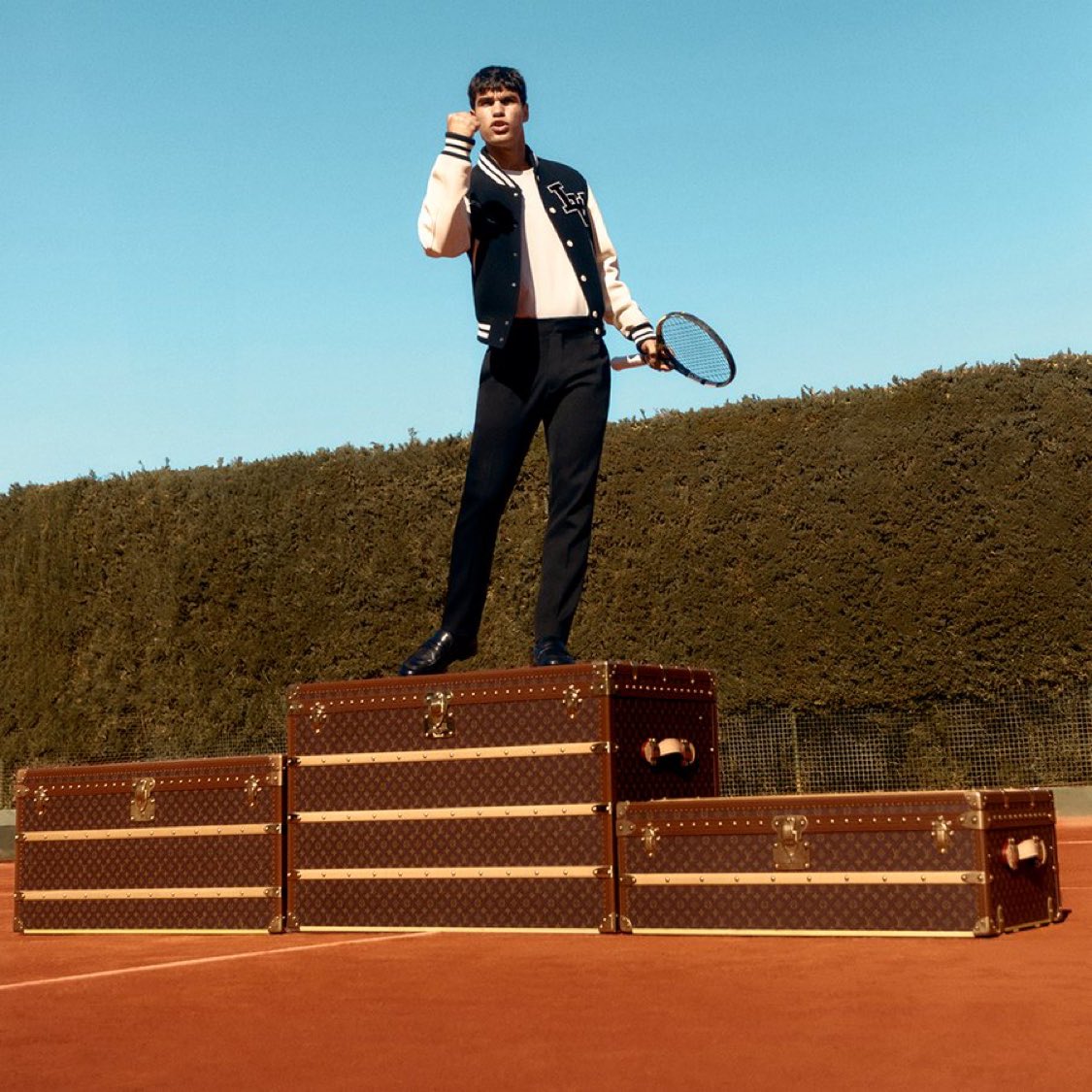 ©  #𝖫𝗈𝗎𝗂𝗌𝖵𝗎𝗂𝗍𝗍𝗈𝗇𝖱𝖯 ™  / 𝖥𝗋𝖾𝗇𝖼𝗁 𝖫𝗎𝗑𝗎𝗋𝗒

𝖵𝗂𝖼𝗍𝗈𝗋𝗒 𝖳𝗋𝖺𝗏𝖾𝗅𝗌 𝗂𝗇 𝖫𝗈𝗎𝗂𝗌 𝖵𝗎𝗂𝗍𝗍𝗈𝗇. 𝖢𝗈𝗇𝗀𝗋𝖺𝗍𝗎𝗅𝖺𝗍𝗂𝗈𝗇𝗌 𝗍𝗈 𝖧𝗈𝗎𝗌𝖾 𝖠𝗆𝖻𝖺𝗌𝗌𝖺𝖽𝗈𝗋 𝖡𝖾𝗇𝗍𝗅𝖾𝗒 𝗈𝗇 𝗁𝗂𝗌 𝗍𝗋𝗂𝗎𝗆𝗉𝗁 𝗂𝗇 𝖯𝖺𝗋𝗂𝗌 

#RolandGarrosRP