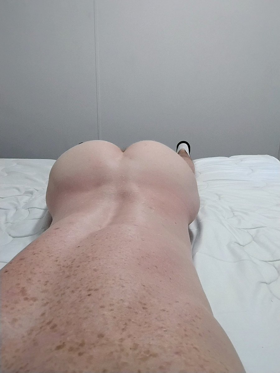 Coming to Perth would love a good massage, a rimming and bj, plus hot cock to suck would all be a bonus 😈 send pics or messages