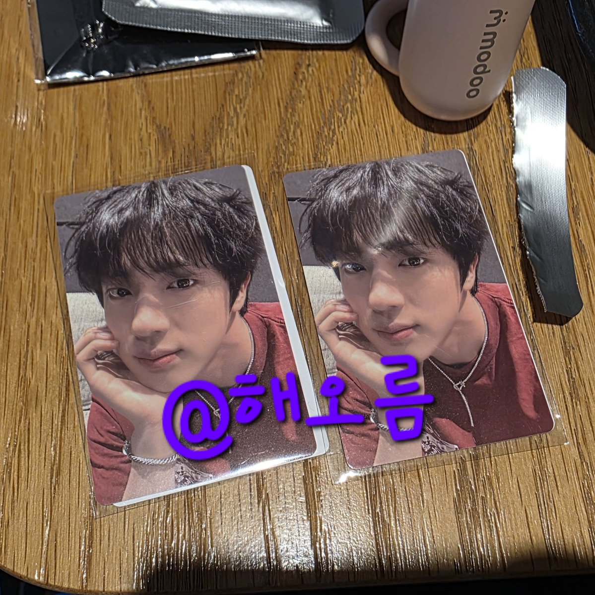 포카교환 가능하신 분...
저 : 😎
천사님 : 😍
