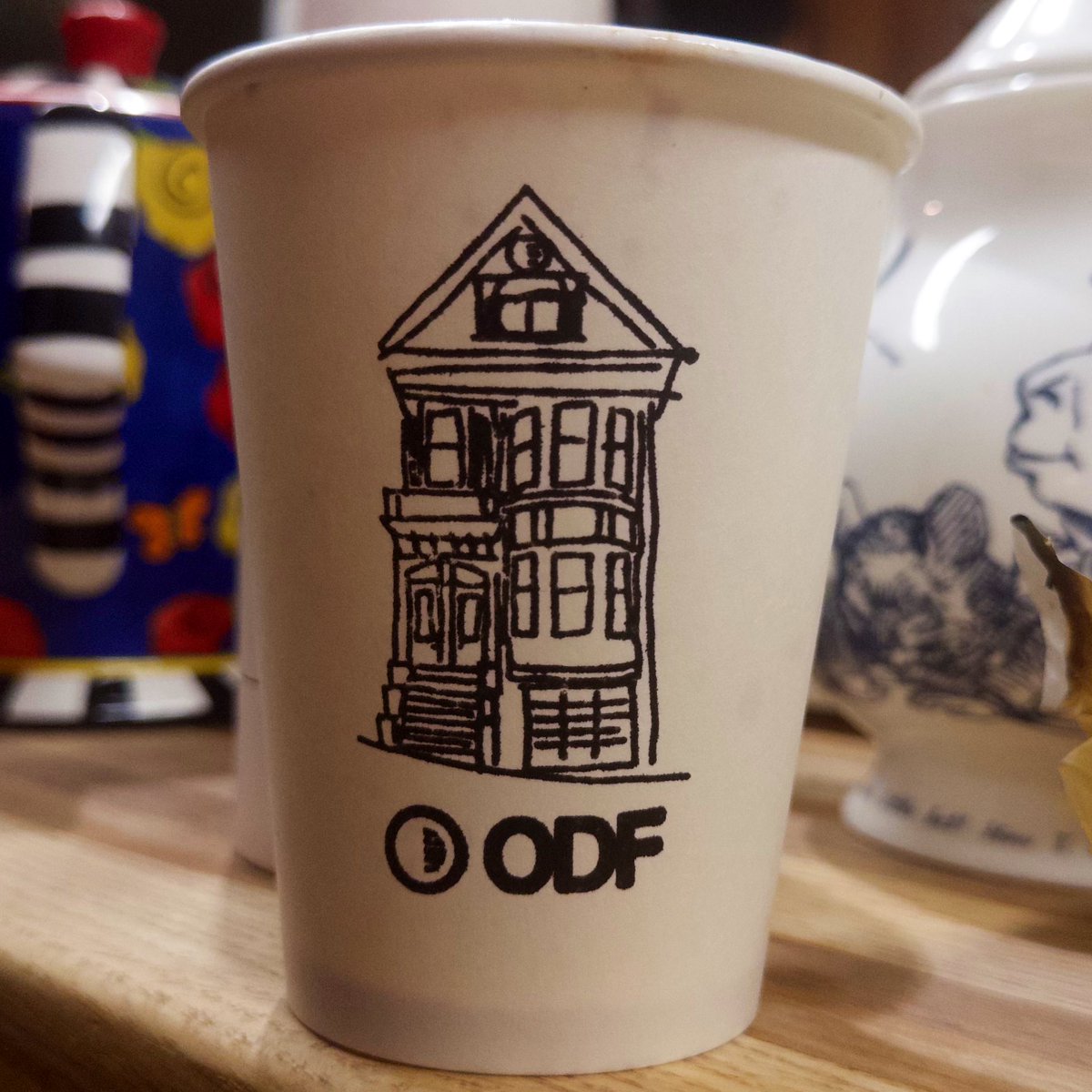 SF’s oldest late night coffee shop.