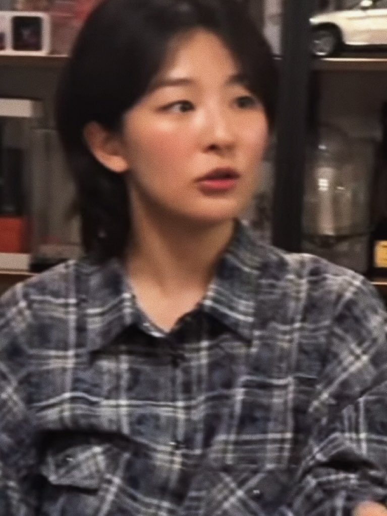 h̆̈ĭ̈ s tweet media