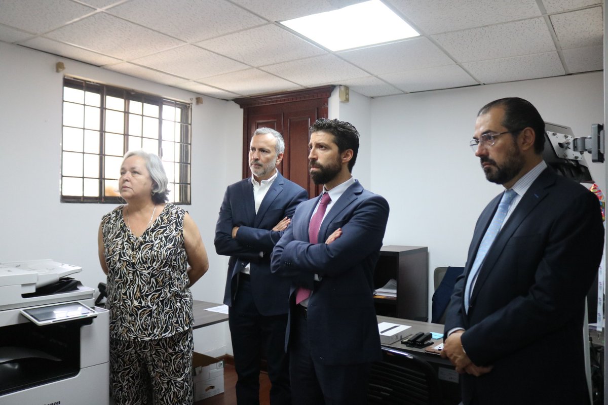 gabriel_tamariz's tweet image. En representación del Srio. @marathb, participé en la instalación del Comité de Fomento Laboral Penitenciario de Chihuahua con el Srio. estatal Diódoro Siller (@stpschihuahua).
#ReinsercionMX busca dar trabajo digno a las personas privadas de la libertad.
#ProsperidadCompartida