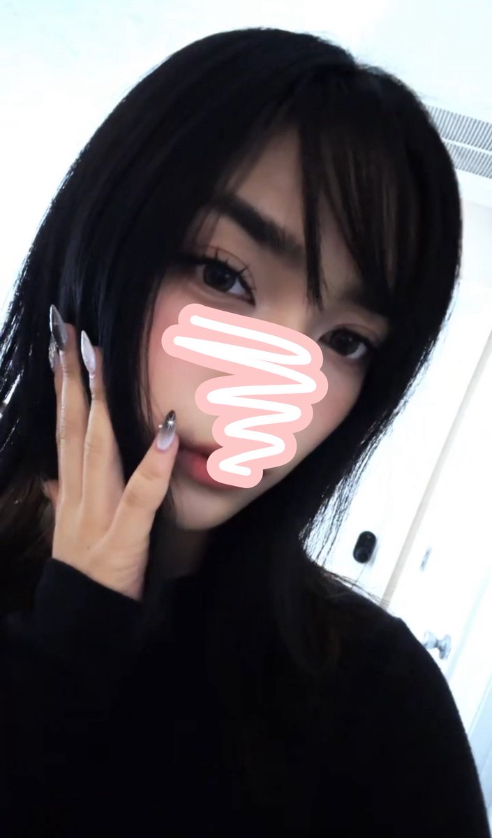 I tried doing side bangs and I just look really emo

Might delete later