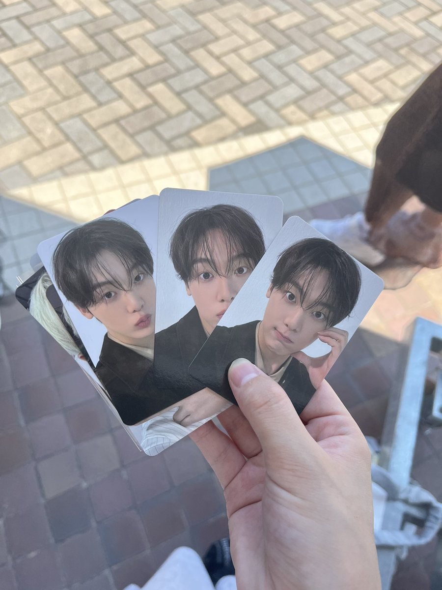 채화 tweet media