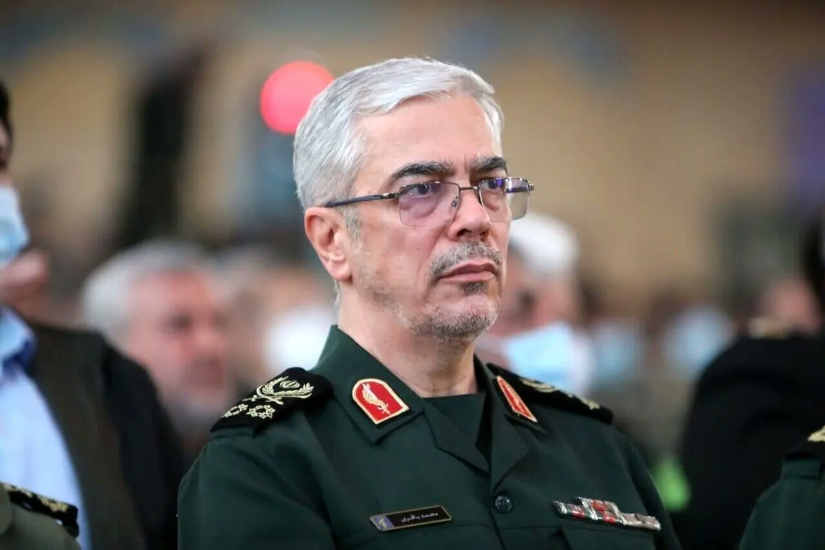 hssaremi's tweet image. برای شهید باقری مثل برادرتان عزاداری کنید چرا که کسی از خانوادهاش باقی نمانده، جز خانواده ایران...