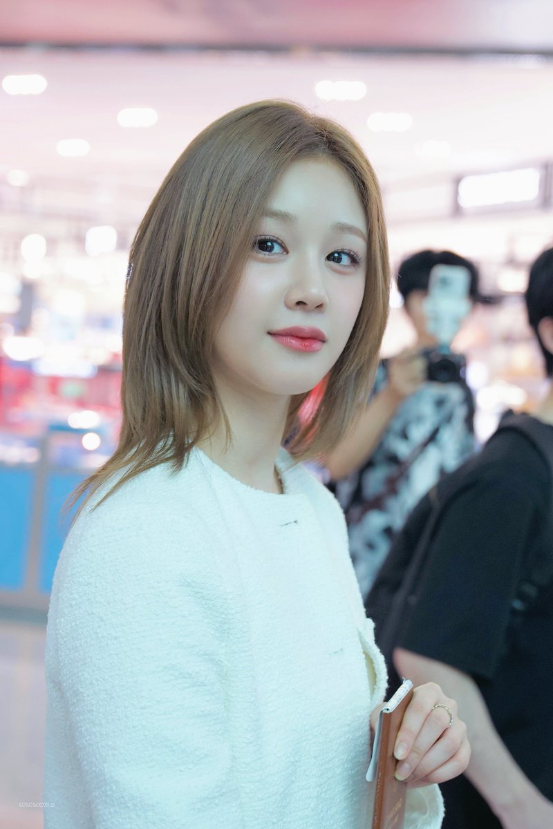 250627
Oh My Gosh 
So Pretty 🤩

#PHARITA #BABYMONSTER
#파리타 #베이비몬스터