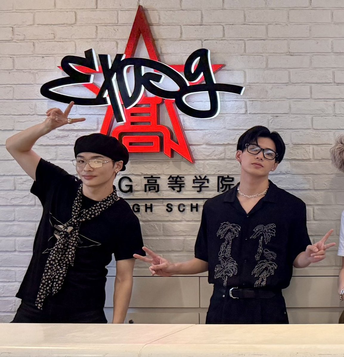 Friday6Nov's tweet image. 🤓🖤🤓🖤

#RYOGA #KOKORO