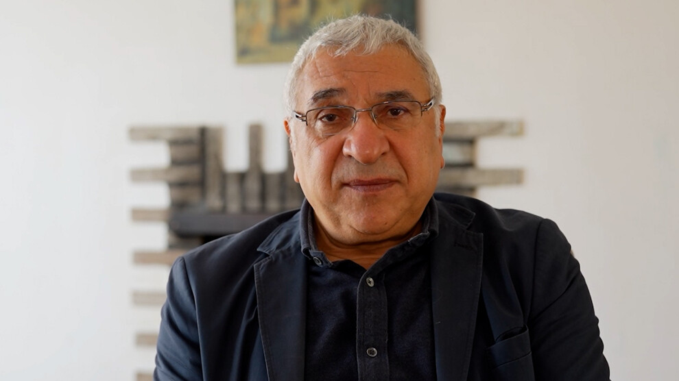 Kürt yazar Fuat Kav’tan ‘infaz listesi’ iddialarına yanıt

Kürt yazar Fuat Kav, bir süredir dijital medyada dolaşan “infaz listesi” ile ilgili bir açıklama yaptı. Sayın Kav’ın yaptığı açıklamanın tamamı aşağıdadır:

Zorunlu Bir Açıklama – Fuat Kav

Son bir haftadır bazı sosyal