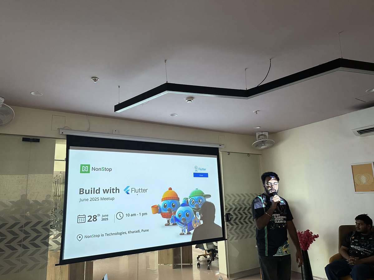 flutterpune's tweet image. Build With Flutter has kicked of. With great attendance.