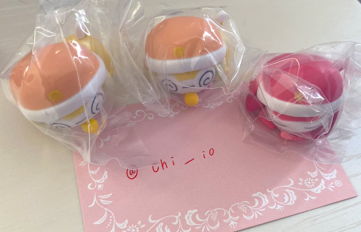Chi__io's tweet photo. 【交換】ケロロ軍曹 ちびケロ ねむらせ隊であります
カプセルフィギュア ガチャガチャ 

譲：ちびギロ（ギロロ）、ちびクル（クルル）2

求：ちびケロ（ケロロ）、ちびゼロ（ゼロロ）、タママ

郵送での交換希望です。
お気軽にお声掛けください！ https://t.co/zWAw7Zj3dM