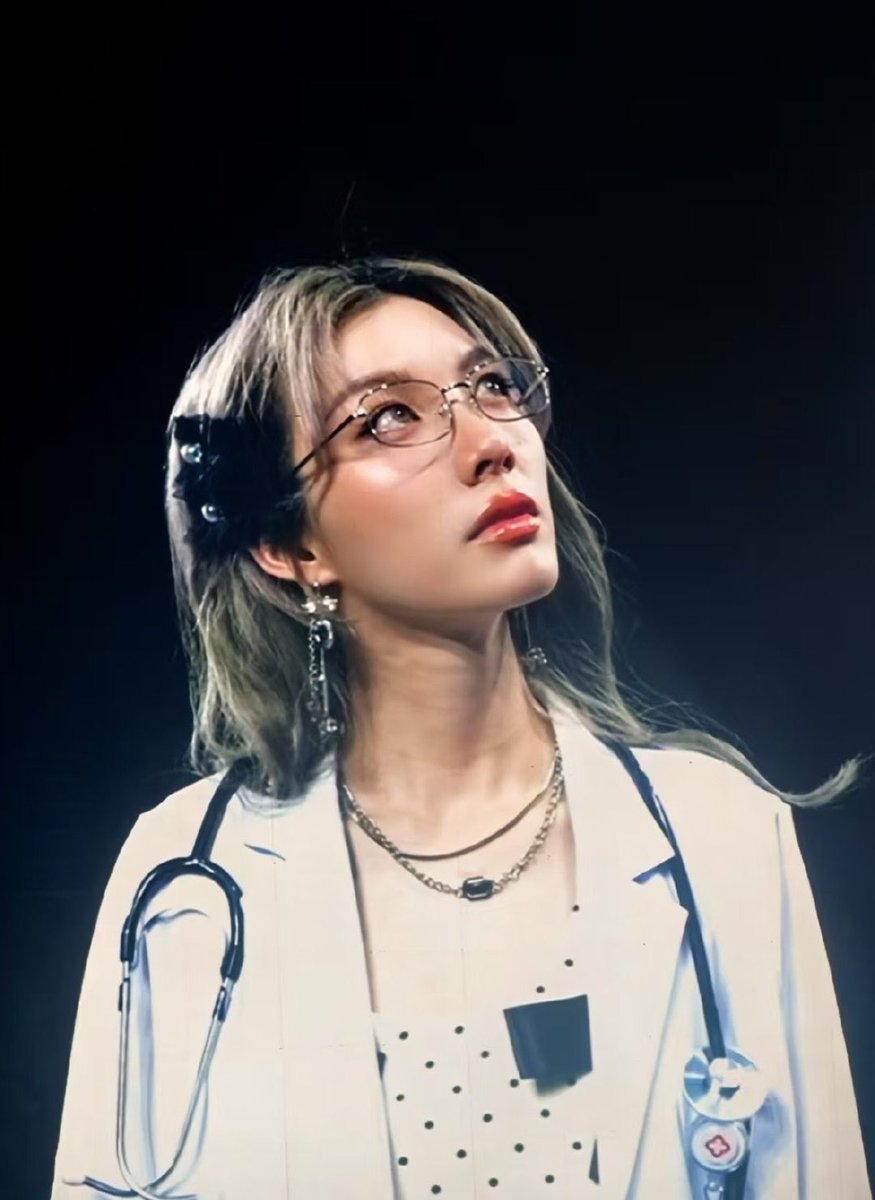 แล้วพวกเมะจะอยู่ยังไง ถ้าเคะสวยเสิร์ฟขนาดนี้ พี่หลิงสู้ๆน้าาา 😭😭😭😭😭😭😭

ORMORM CQ FANMEET 
#OrmFirstMeetInChongQing