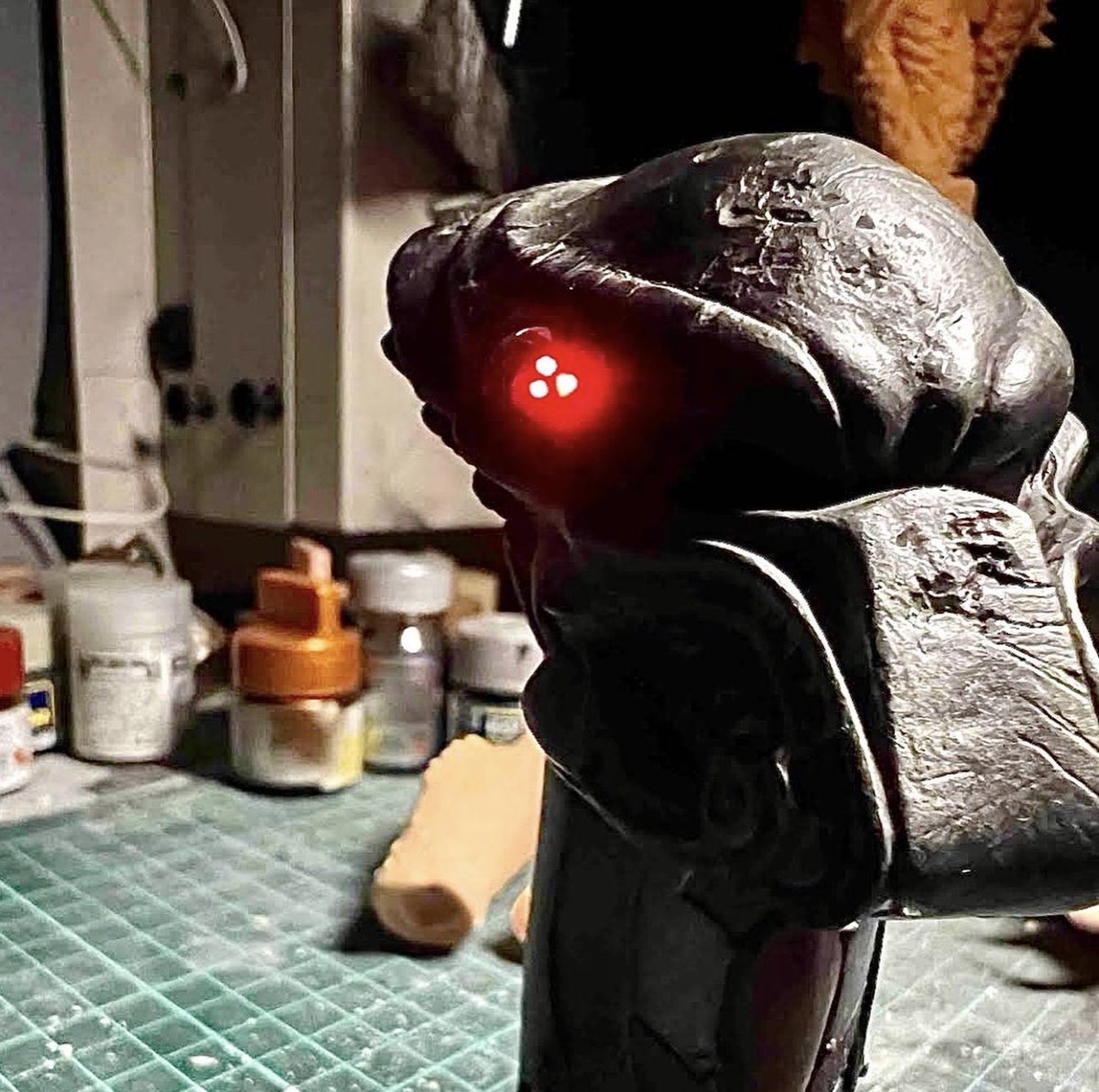 mass_machine's tweet photo. #narinpredator #lonehunter https://t.co/qMvSJk5HPu