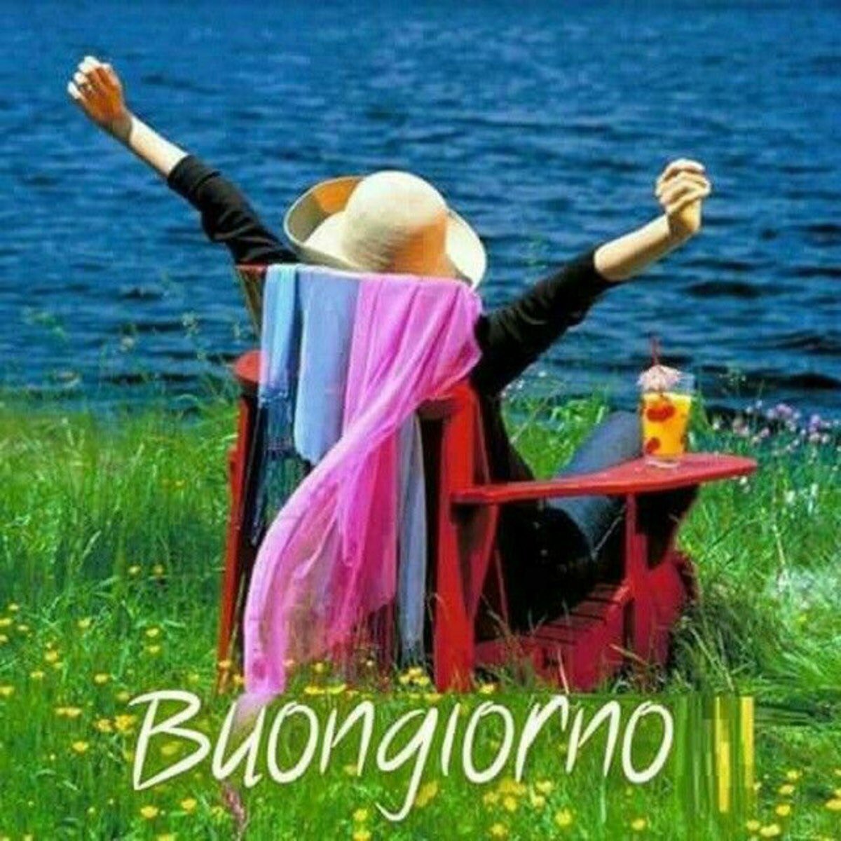 All’inizio e’ sempre un buon giorno con l’aria fresca che ci saluta poi purtroppo il meteo dice che ci aspetta un’altra calda giornata . Sopportiamo pazientemente e a TUTTI buon inizio weekend serenamente ☀️☕️🍒🍉