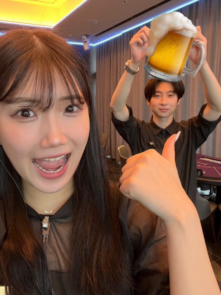 XCASINO12521's tweet photo. 本日のXCASINOは
🎲 ディーラー 🎲
RUKA
YUNA
📍 営業時間 📍
14:00~23:30
今日もあっついですねー
XCASINOは涼しいですよー🍨
ぜひ遊びに来てください✨
#ポーカー #アミューズメントカジノ #新宿歌舞伎町タワー #XCASINO #XPLACE https://t.co/AGuafusFVQ