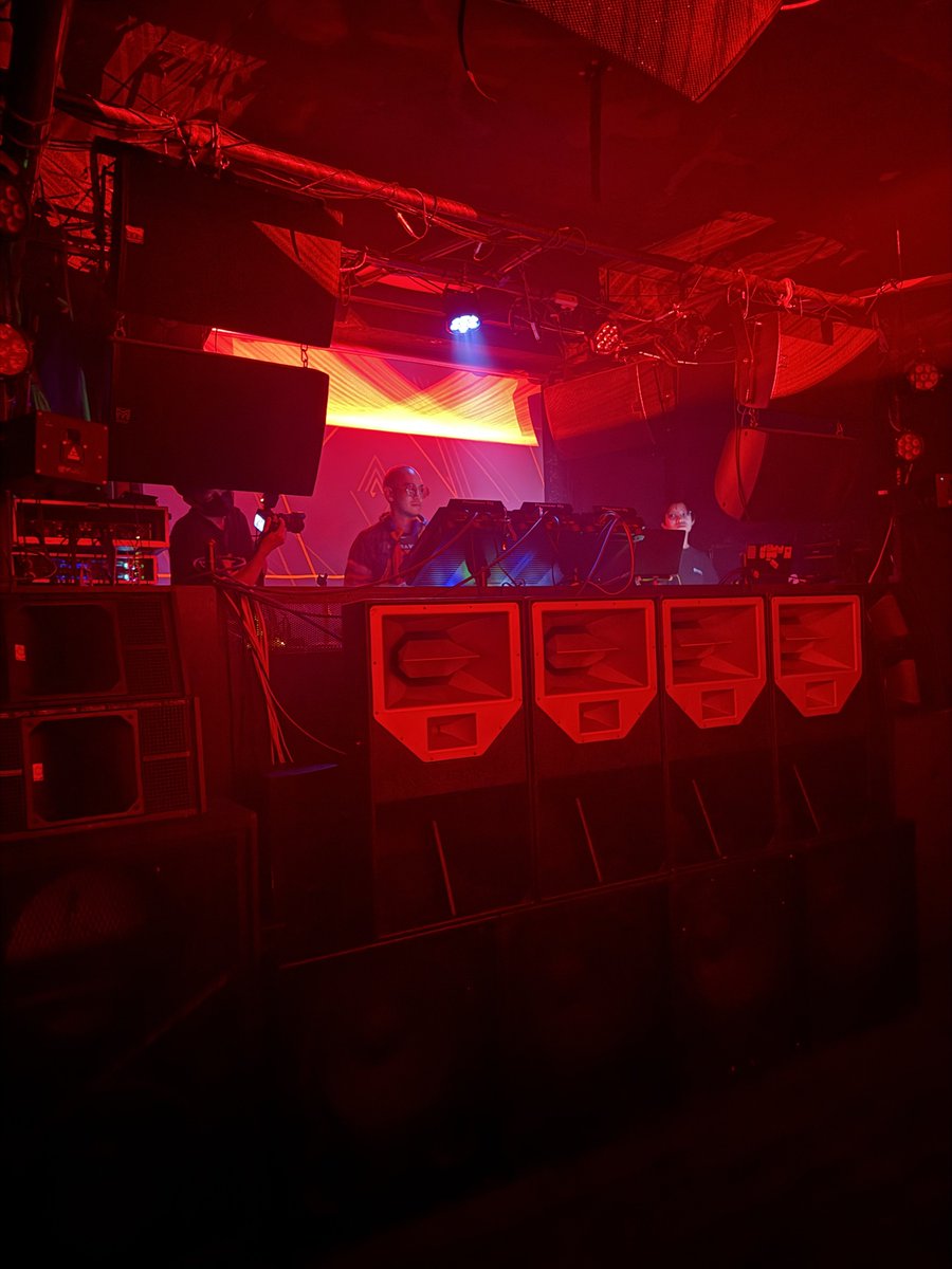 Garo⁂ (@garo__dj_x) on Twitter photo 最高の音がしてる
#完全教育 最高の音がしてる
#完全教育