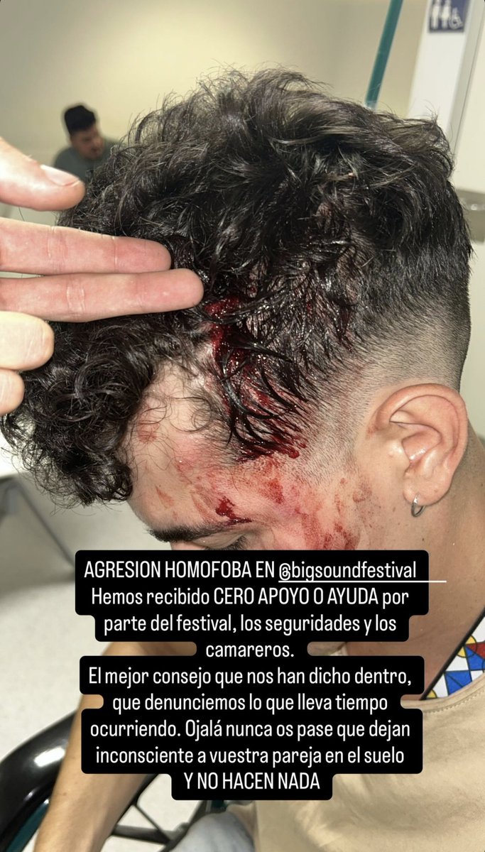 Damián López (@dammian_tkd) on Twitter photo 🚨🚨 Agresión homófoba en <a href="/BigSoundFest/">BIGSOUND Festival</a> según cuentan los chicos en estos post en Instagram.
Estoy recabando información sobre lo ocurrido ya que ambos de los chicos son conocidos míos.
Aparentemente han sido agredidos por el mismo personal del festival.
Un día antes del 🚨🚨 Agresión homófoba en <a href="/BigSoundFest/">BIGSOUND Festival</a> según cuentan los chicos en estos post en Instagram.
Estoy recabando información sobre lo ocurrido ya que ambos de los chicos son conocidos míos.
Aparentemente han sido agredidos por el mismo personal del festival.
Un día antes del