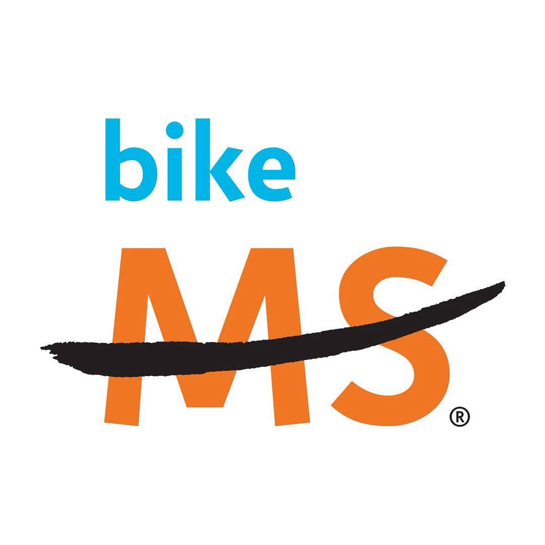 Duxbury_Police's tweet photo. 🚴‍♂️ Bike MS Alert 🚴‍♀️
Today from 9AM–2PM, ~1,000 cyclists will ride through town for the Bike MS event.
Route: Acorn St → Franklin → Lincoln → Temple → West → St. George → Washington → Bay Rd → into Kingston.
Please drive with caution! #BikeMS #RoadAlert #DriveSafe https://t.co/wnnx3xnqxv