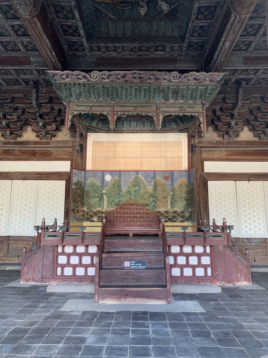 TheElevatedYin's tweet photo. Changgyeonggung Palace (창경궁/昌慶宮), Seoul 🇰🇷
More quaint, but still really cool.

#Changgyeonggung #Seoul https://t.co/Tvw0gyTdez