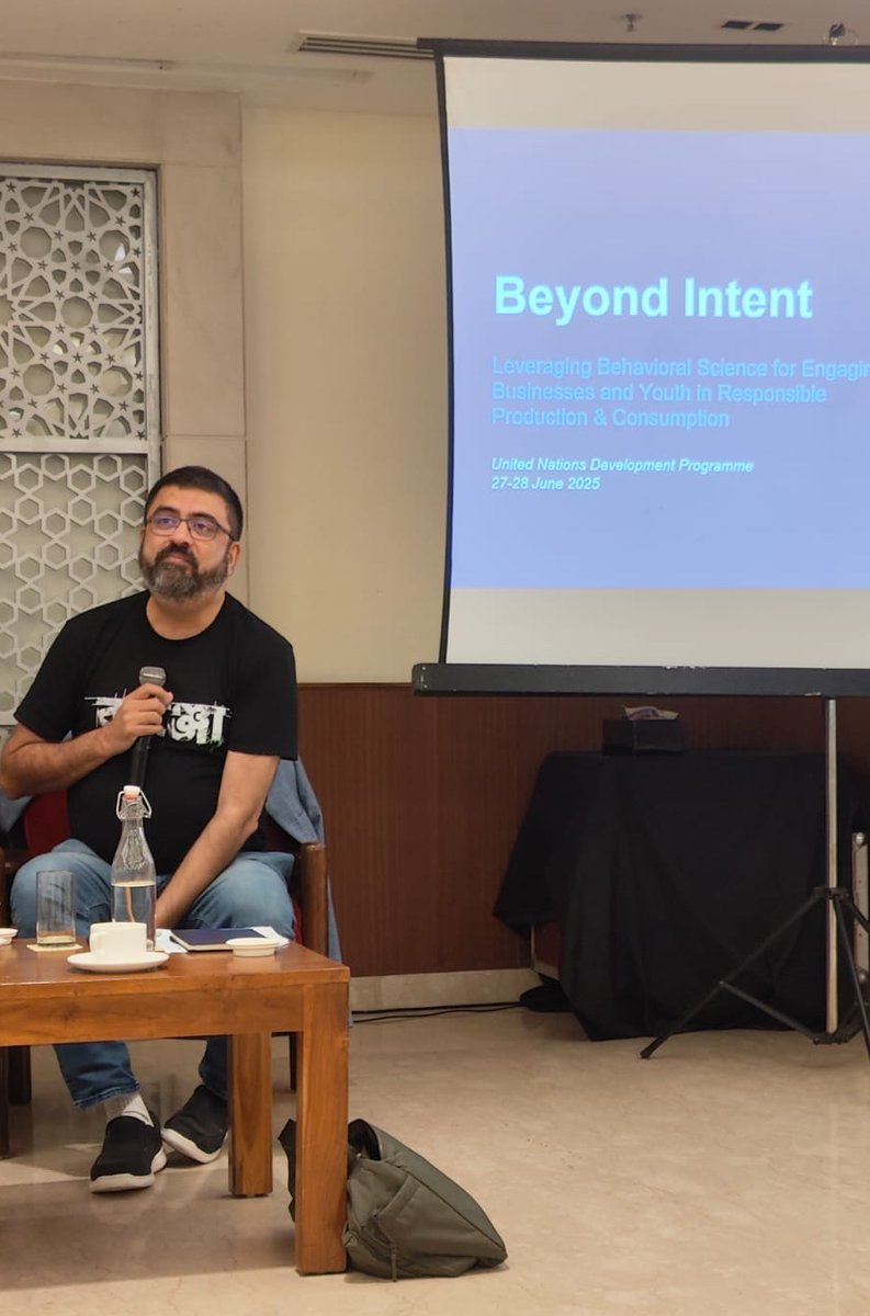 "Experiential learning can help build #empathy, and help to make things relatable. If its small, actionable, and shared, something you and I can do, it can still move us toward meaningful #change"
Jayanto Banerjee, Hakuhodo India
#BeyondIntent Workshop
<a href="/UNDP_India/">UNDP India</a> <a href="/BizHRAsia_UNDP/">UNDP Business and Human Rights</a>