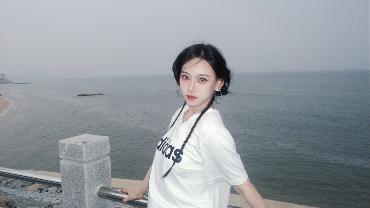 Fairyang3's tweet photo. 错过和道别也是人生的礼物 https://t.co/E8wYlK39CP