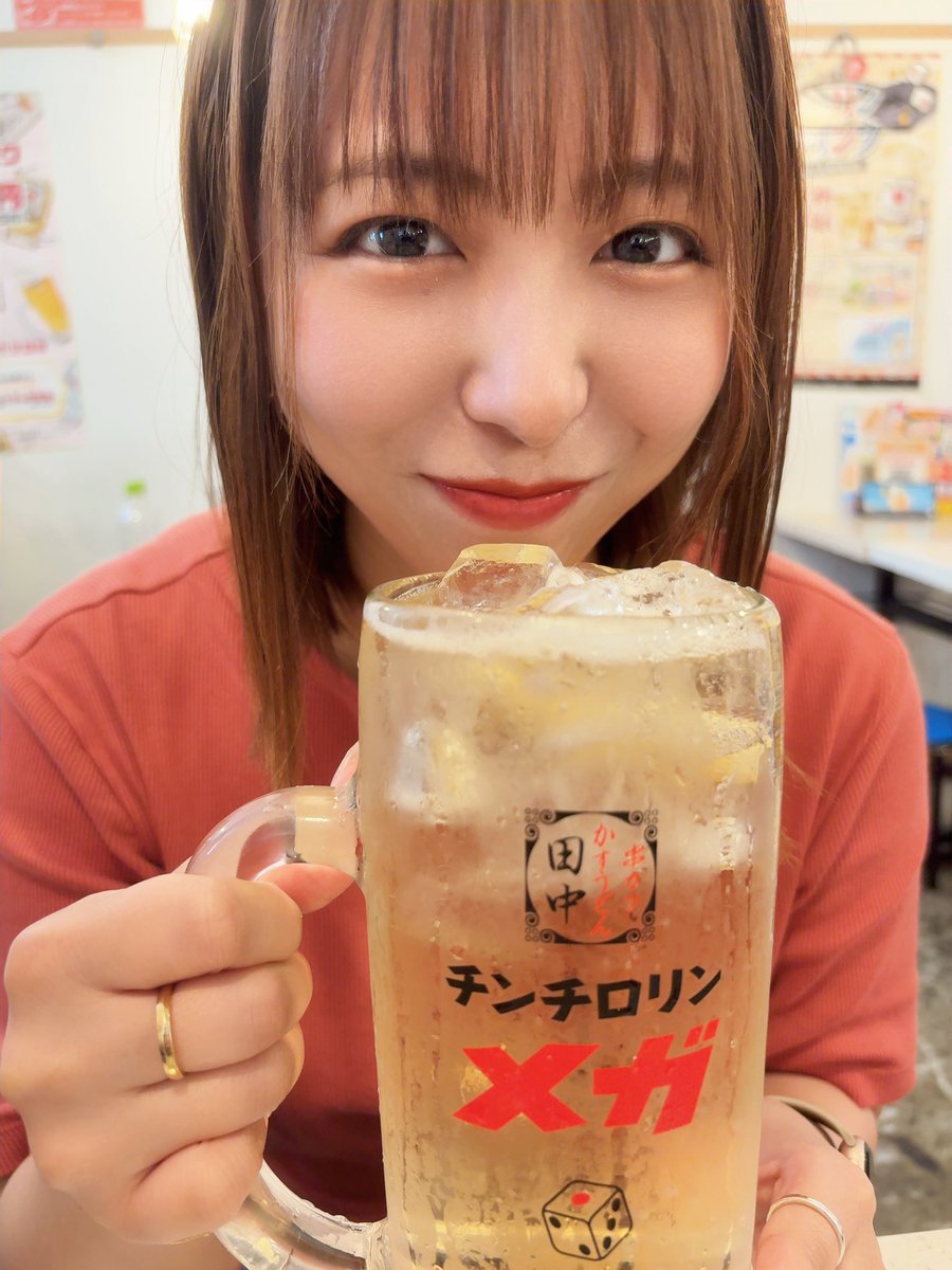 mii000288's tweet image. 久しぶりの串カツ田中〜🍺🍺
めちゃ美味しい😋
チンチロしちゃうよね〜😭