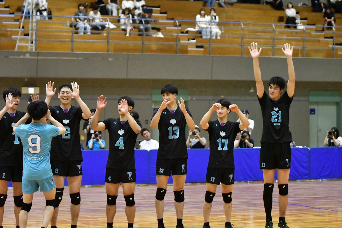GakurenKoho's tweet photo. 【東日本インカレ男子トーナメント】
決勝戦
 筑波大3(19-25.25-23.25-18.25-14)1中央大 https://t.co/YzhyuesXzN