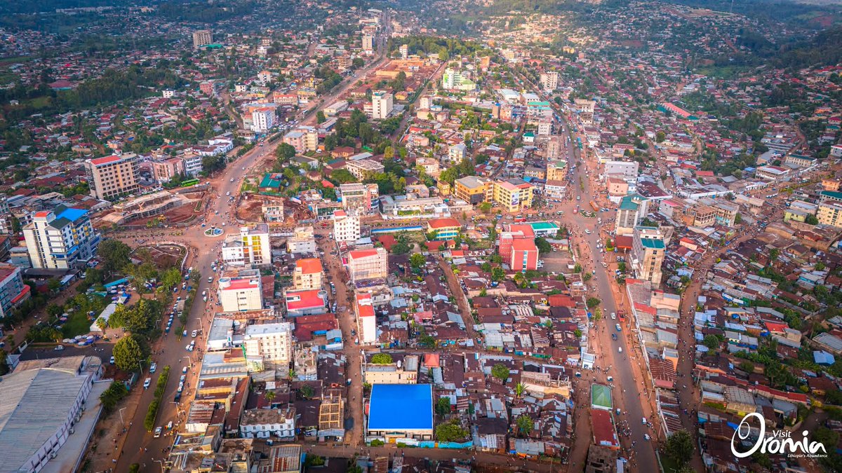 VisitOromia's tweet photo. Naqamte, Deebinee Dhufne!
Here we are again in Nekemte, a city brimming with stories, vibrant culture, and warm hospitality. We're thrilled to reconnect, celebrate, and create new memories together!
#visitOromia #Ethiopia #Oromia #travel #OromiaTourism #WesternRoute https://t.co/Qkmfqe4KzO