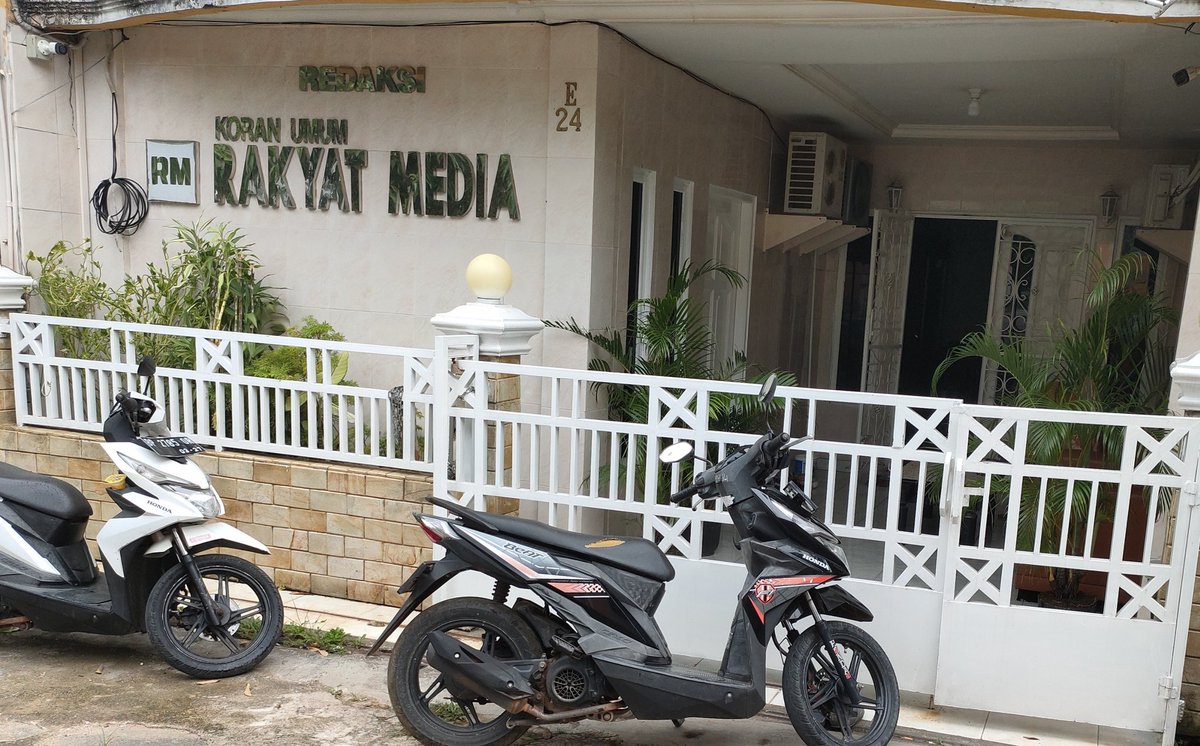 Kantor Redaksi koran Rakyat Media dan Portal Berita Online www rmnews.id