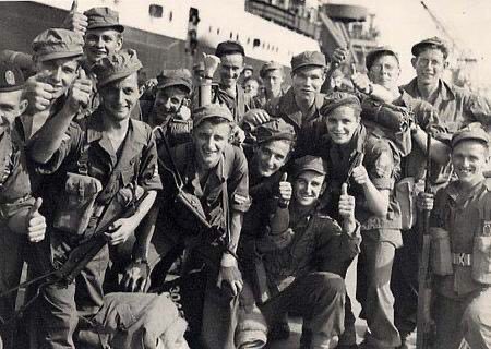 klaasm67's tweet image. Today, on Veterans Day in the Netherlands, we honor the brave men and women who served our country with courage and dedication. Their sacrifice will never be forgotten. 🫡🇳🇱#Veteranendag