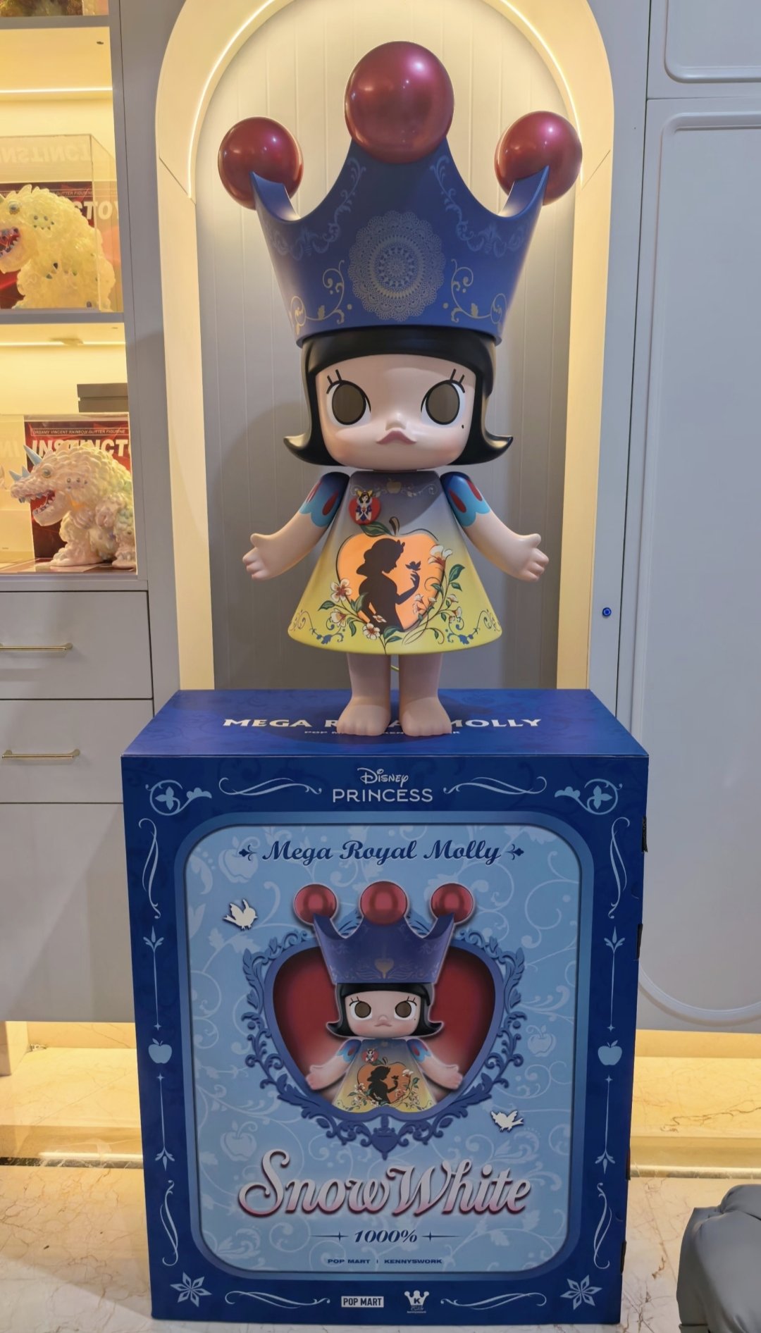 MEGA ROYAL MOLLY 1000% Snow White