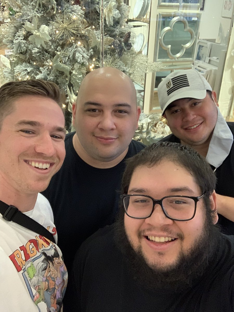 kenmachris tweet media